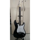 SQUIER by FENDER MM STRAT HT BLACK